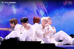 สมมงวงบอยกรุ๊ปที่ควรค่าแก่การถูกรัก! POW อัดฉีดเพอร์ฟอร์แมนซ์สาดความสุข 3 ชั่วโมงเต็มอิ่ม เมืองไทยคือเซฟโซน! ยอร์ช เปิดใจทั้งน้ำตากลางเวทีคอนเสิร์ต #POWERFULYOUTH_inBKK